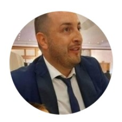 Claudio Vincenzo G. insegnante di Aiuto compiti
