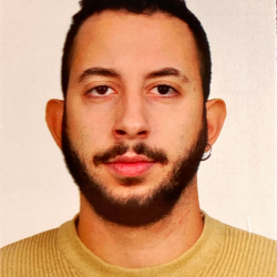 Marco D. insegnante di Aiuto compiti