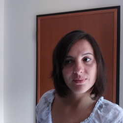 Claudia  T. insegnante di Biologia