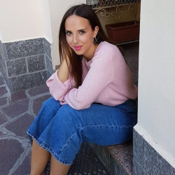 Sofia V. insegnante di Aiuto tesi