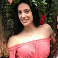 Rebecca P. insegnante di Elettronica