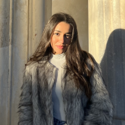 Marim Y. insegnante di Aiuto compiti