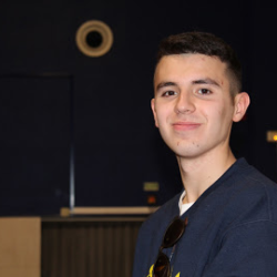 Matteo B. insegnante di Aiuto compiti