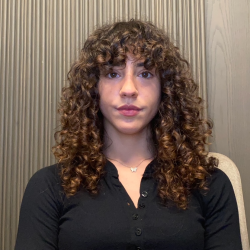 Lavinia M. insegnante di Aiuto compiti