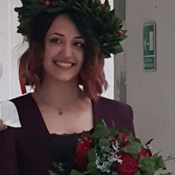 Francesca S. insegnante di Aiuto tesi