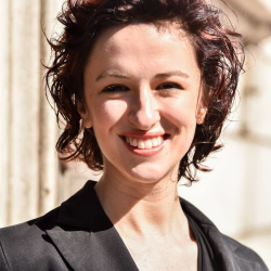 Lara T. insegnante di Aiuto compiti