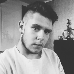 Riccardo S. insegnante di Disegno artistico