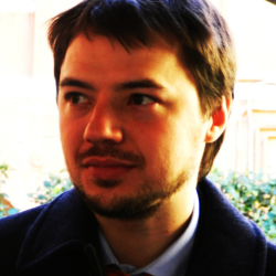 Roberto F. insegnante di Algebra
