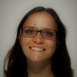 Lisa L. insegnante di Pianoforte