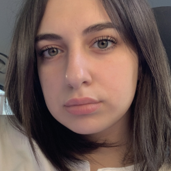 Adele C. insegnante di Aiuto compiti