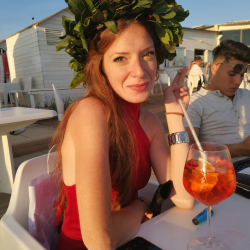 Sharon F. insegnante di Diritto