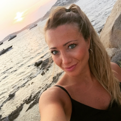 Michela V. insegnante di Francese