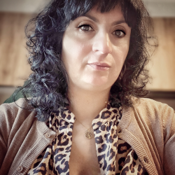 Antonella P. insegnante di Aiuto compiti
