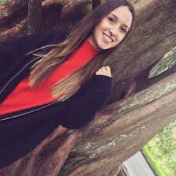 Giorgia B. insegnante di Algebra