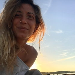 Carlotta B. insegnante di Aiuto compiti