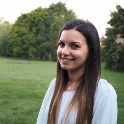 Isabella L. insegnante di Biologia